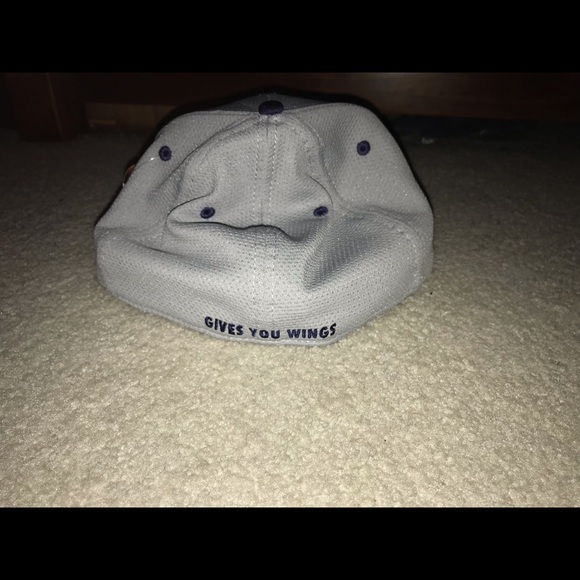 Red Bull hat - Picture 7 of 7